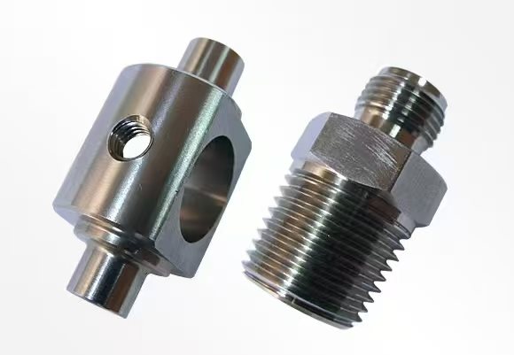 Custom CNC Machined Stainless Steel Shafts & Pins